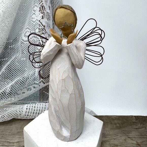 Willow Tree Angel Holding Butterfly Figurine With Wire Wings Hand-Crafted - Picture 8 of 8